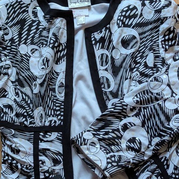 VTG BnW Abstract Print Jacket - Picture 6 of 11
